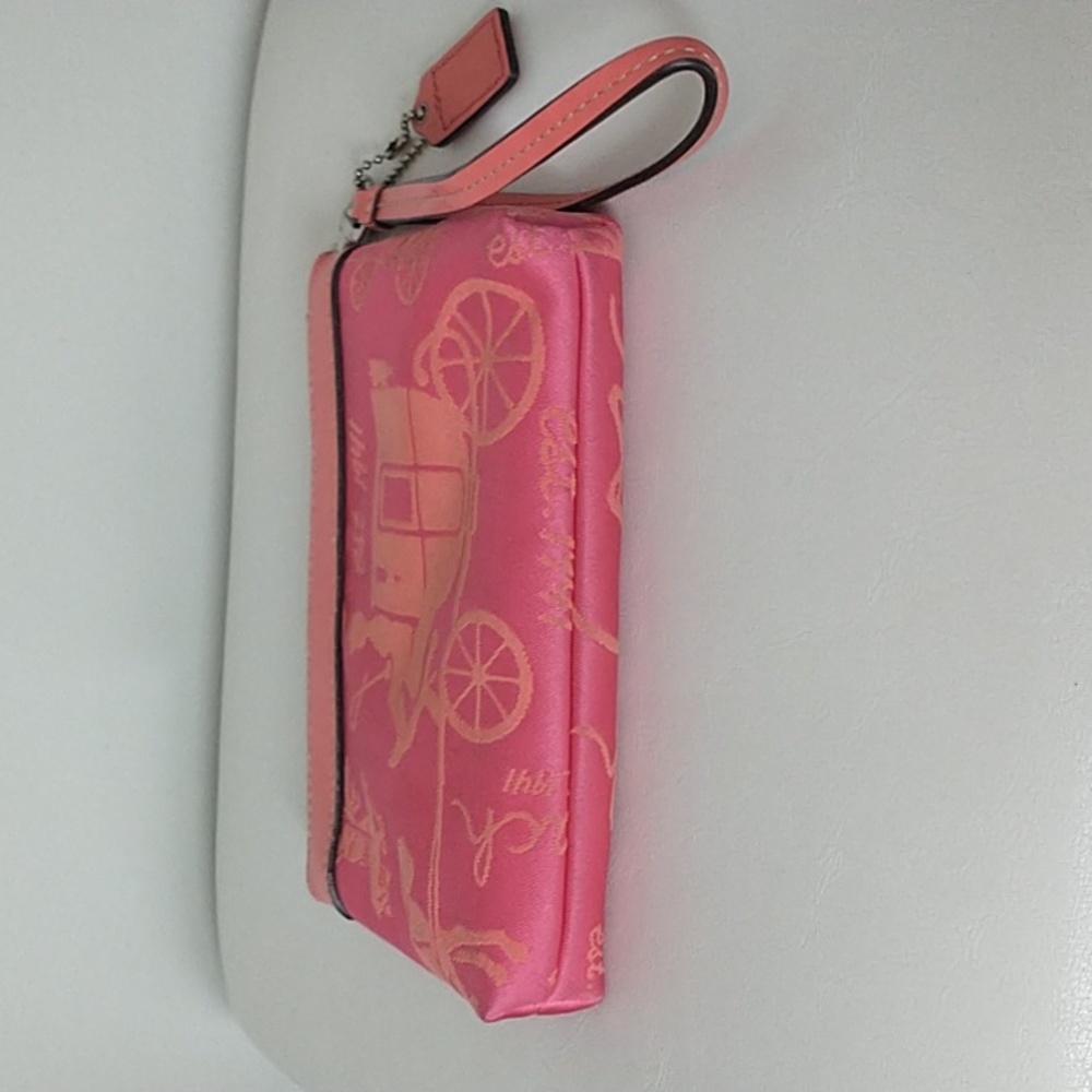 Coach Wristlet| Pink and Coral - Picture 6 of 9